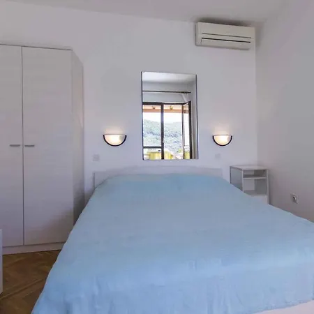 Appartement In 16943